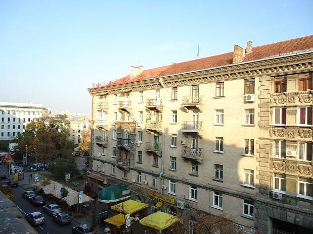 Apartment Rentday - *